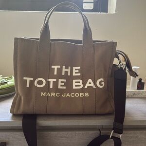 Marc Jacobs tote army green